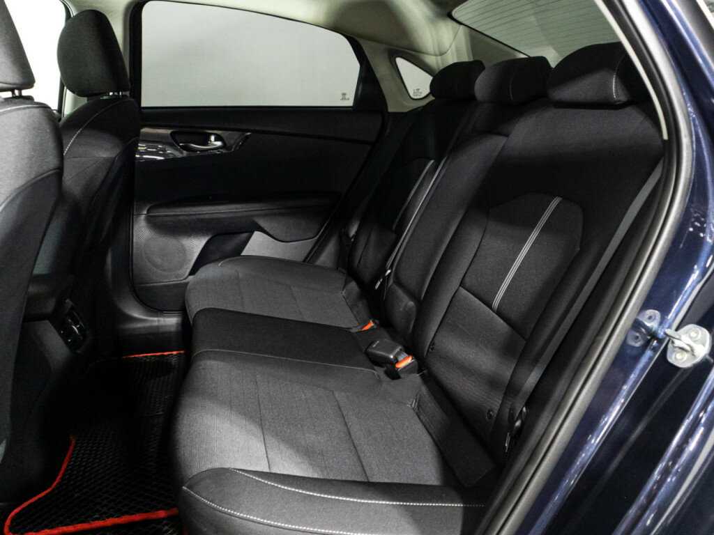 Kia Cerato 2021 года с пробегом. Фото: #9
