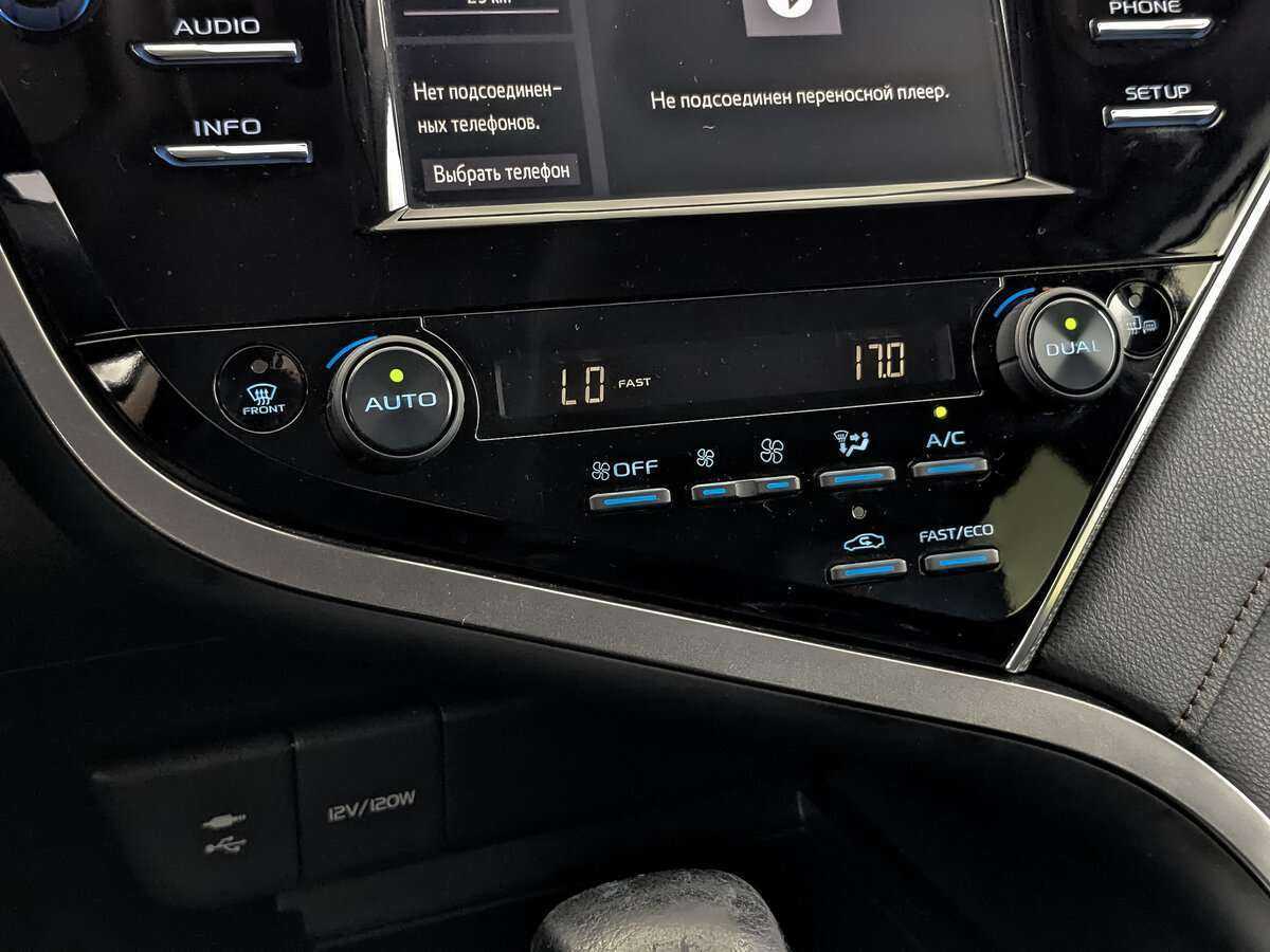 Toyota Camry 2020 года с пробегом. Фото: #25