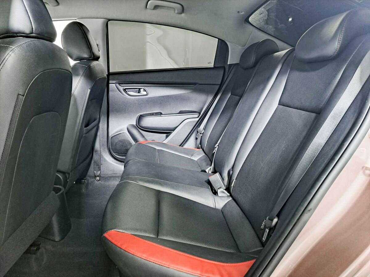 Kia Rio 2020 года с пробегом. Фото: #9