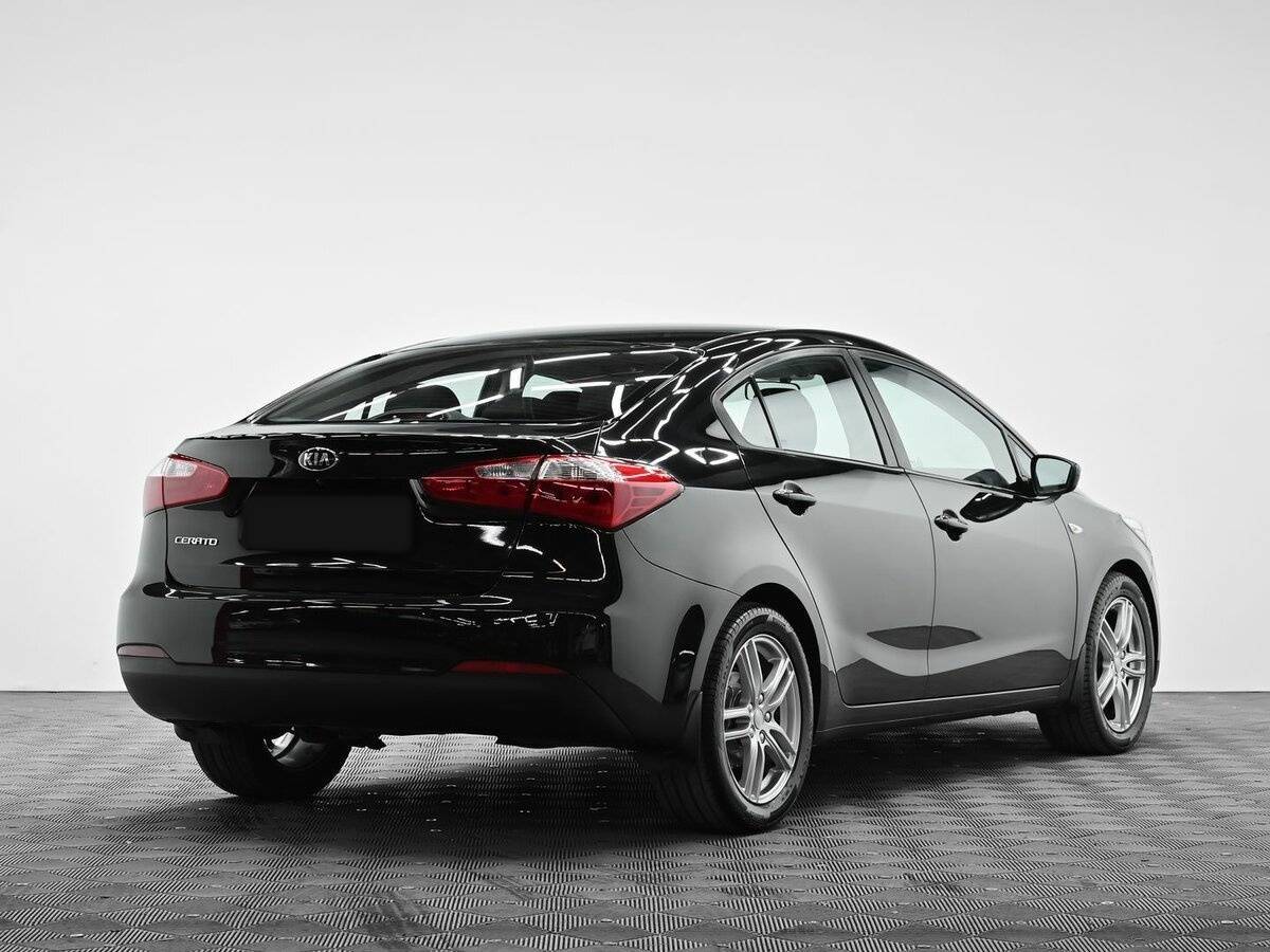 Kia Cerato 2015 года с пробегом. Фото: #3