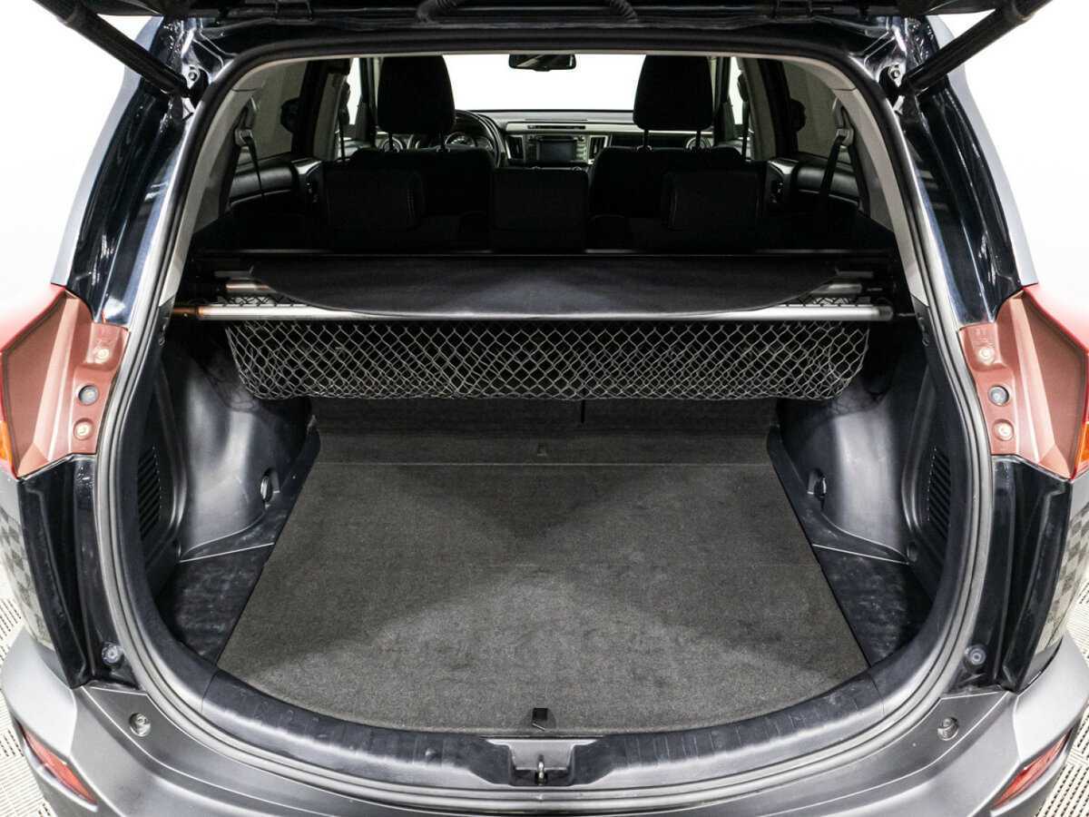 Toyota RAV4 2014 года с пробегом. Фото: #14