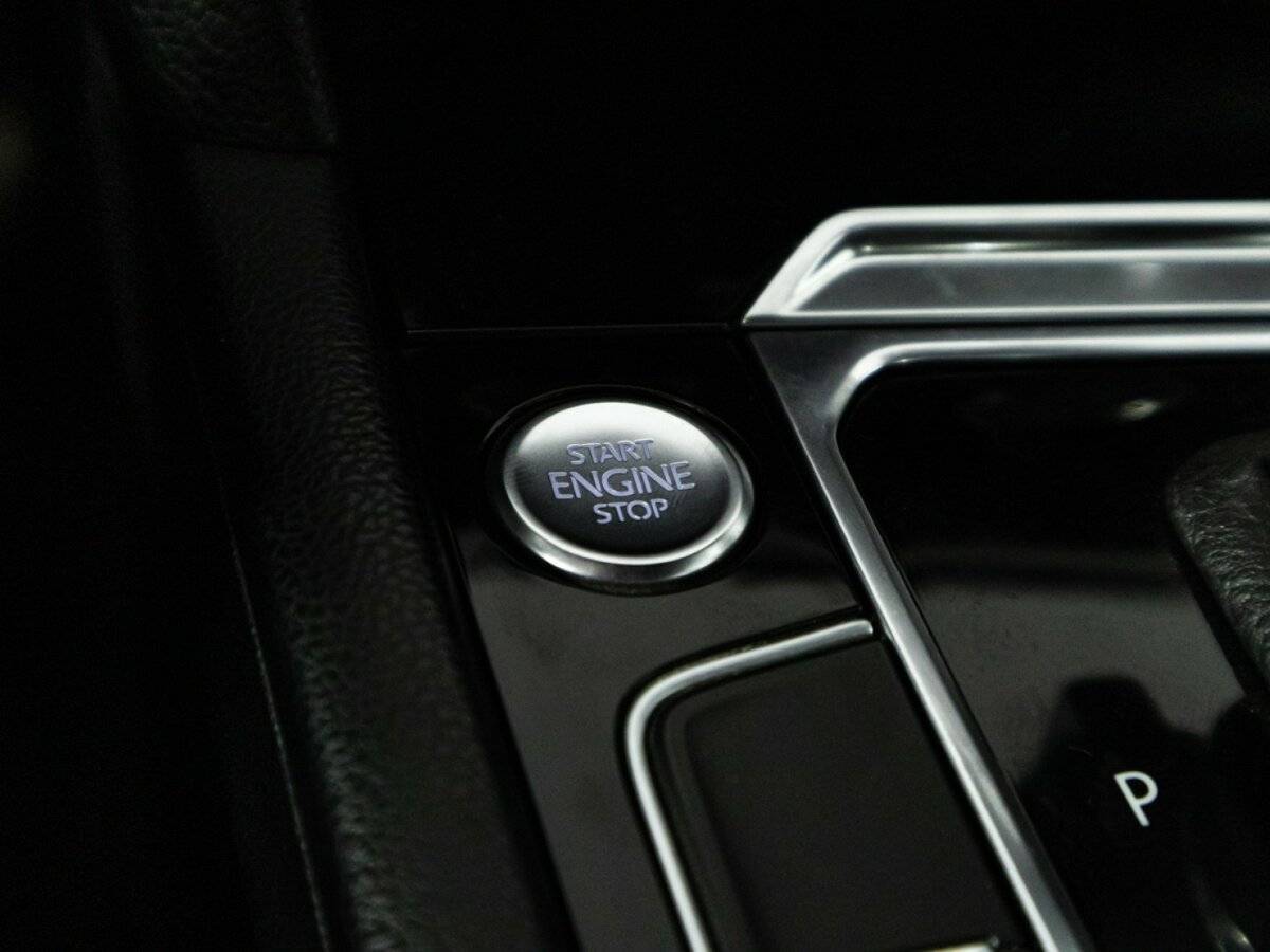 Volkswagen Passat 2017 года с пробегом. Фото: #20