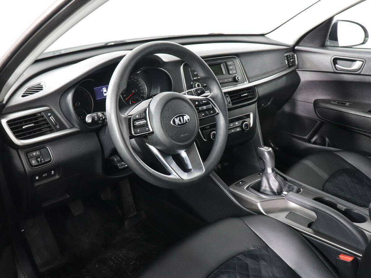 Kia Optima 2019 года с пробегом. Фото: #7