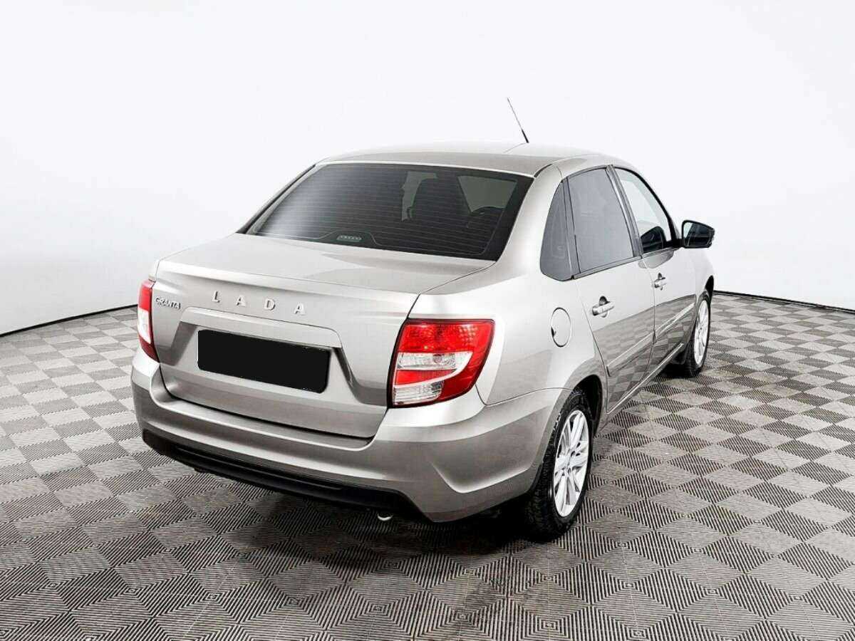 Lada (ВАЗ) Granta 2019 года с пробегом. Фото: #4