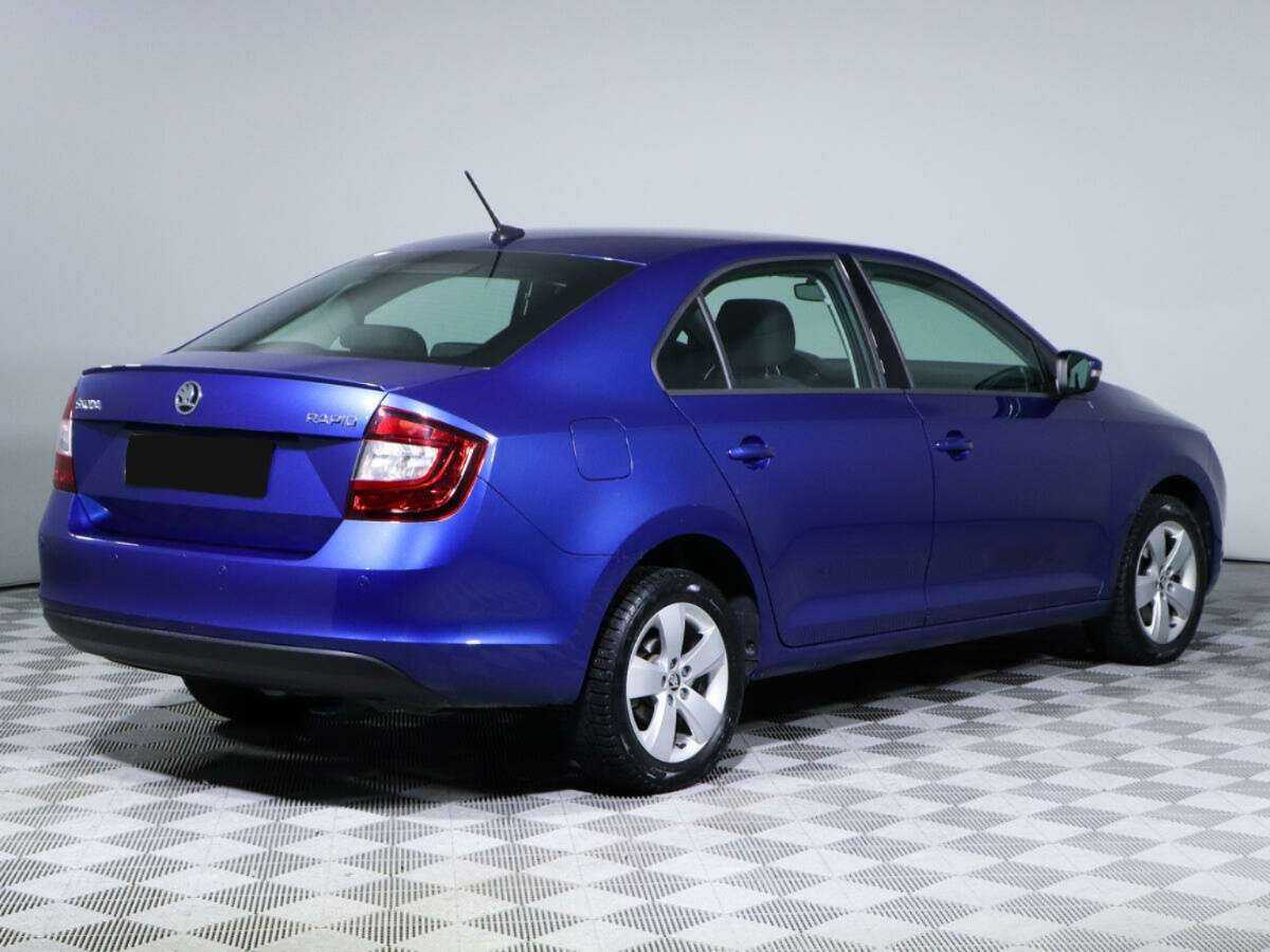 Skoda Rapid 2017 года с пробегом. Фото: #3