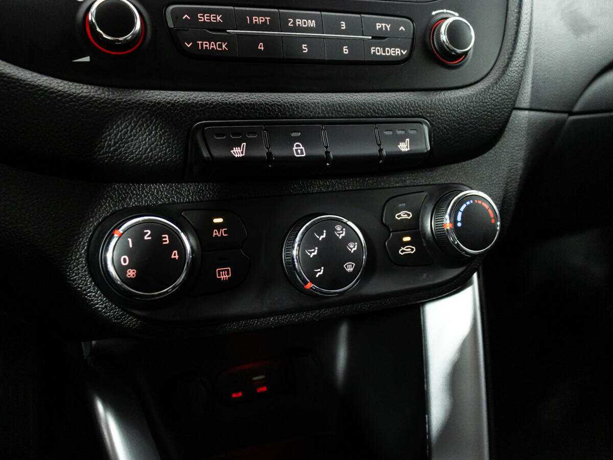 Kia Ceed 2015 года с пробегом. Фото: #14