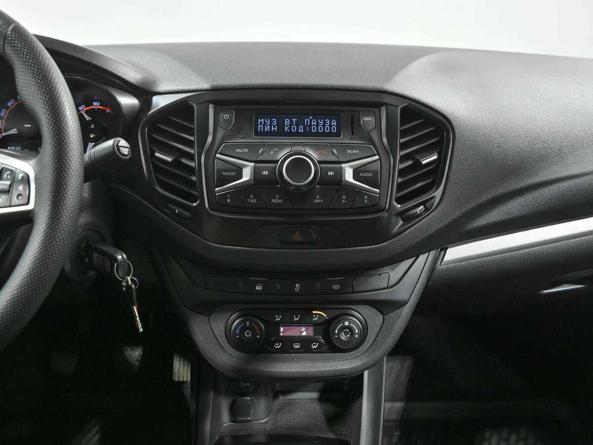 Lada (ВАЗ) Vesta 2018 года с пробегом. Фото: #9