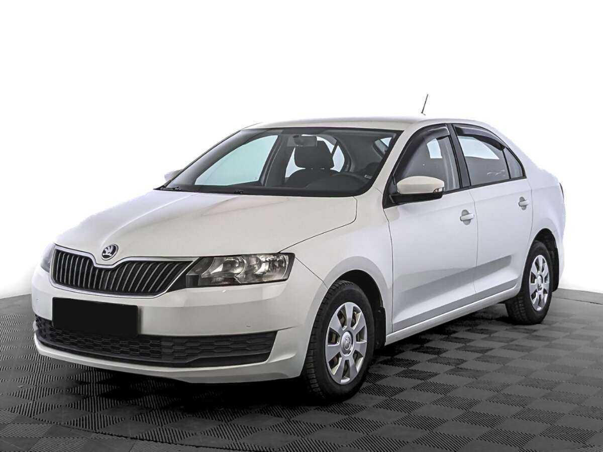 Skoda Rapid 2017 года с пробегом. Посмотреть фото