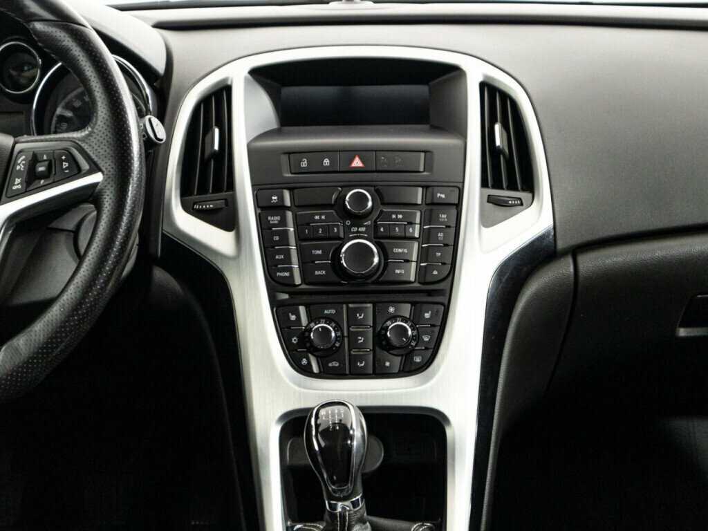 Opel Astra 2012 года с пробегом. Фото: #13