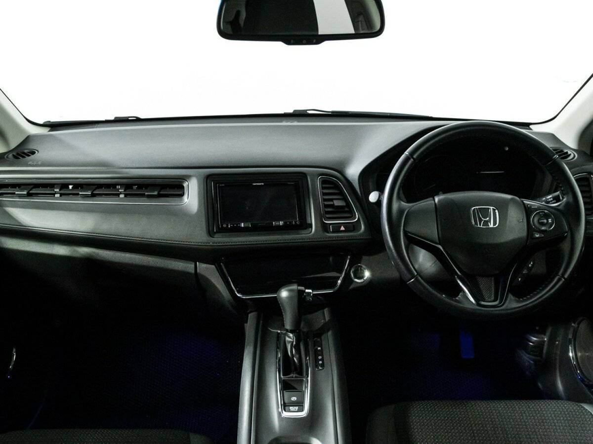 Honda Vezel 2019 года с пробегом. Фото: #12
