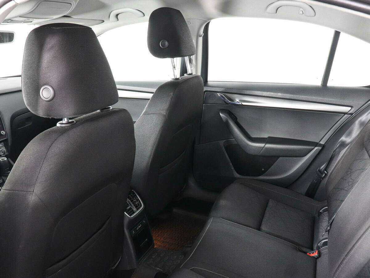 Skoda Octavia 2020 года с пробегом. Фото: #10