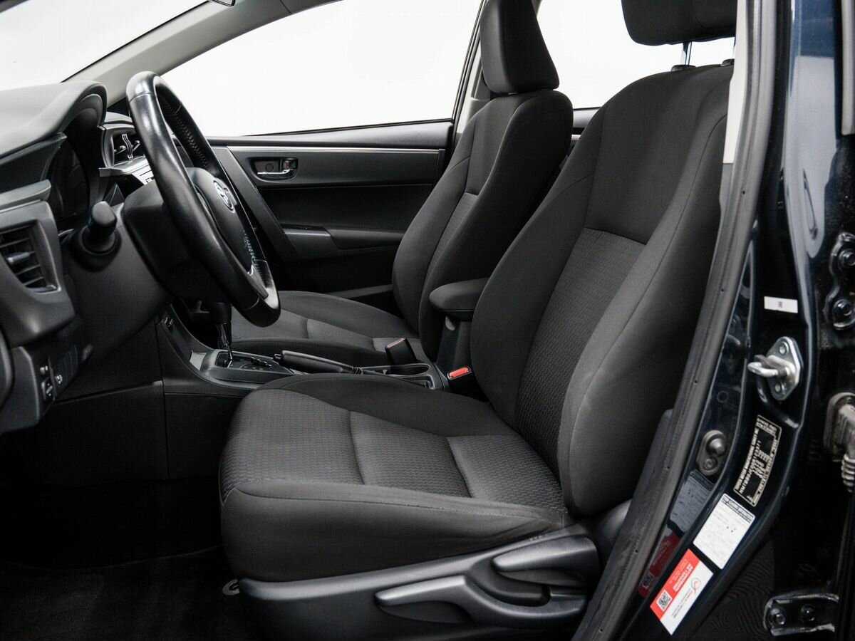 Toyota Corolla 2015 года с пробегом. Фото: #14