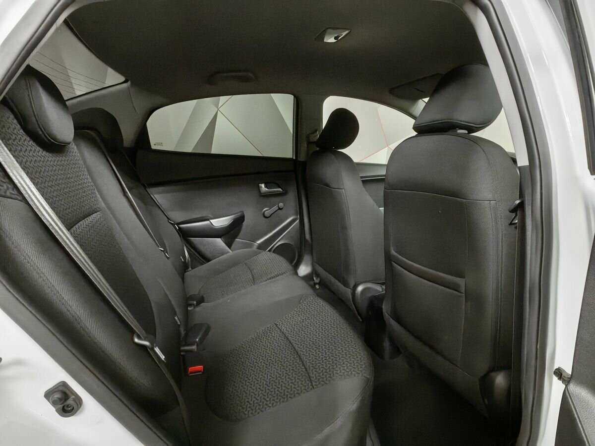 Kia Rio 2017 года с пробегом. Фото: #10