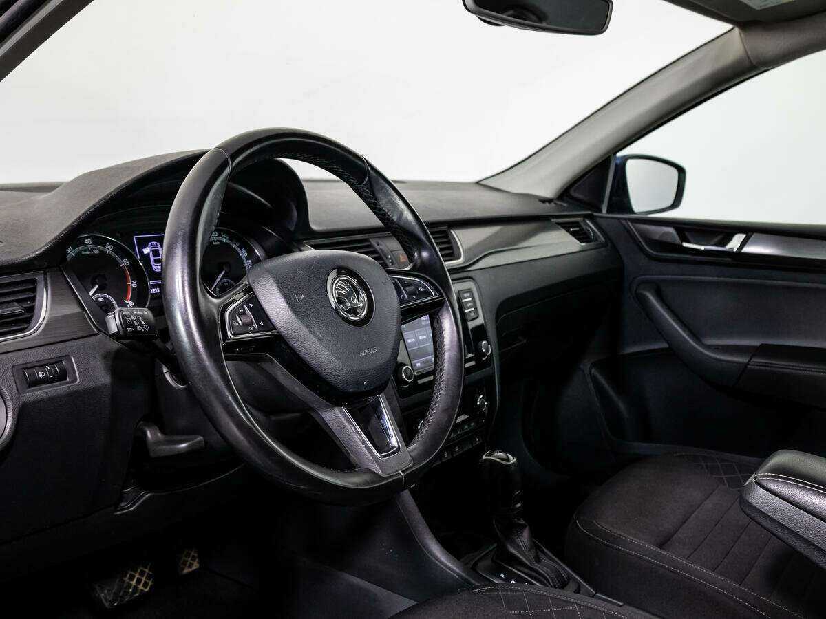 Skoda Rapid 2017 года с пробегом. Фото: #10