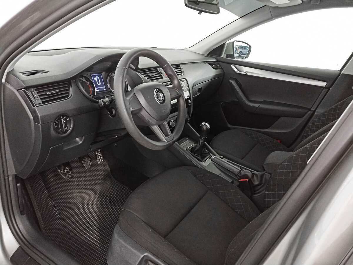 Skoda Octavia 2019 года с пробегом. Фото: #13