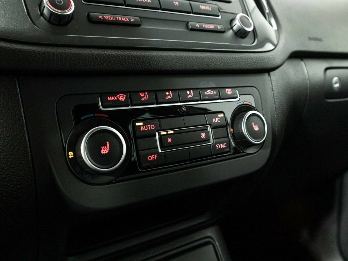 Volkswagen Tiguan 2012 года с пробегом. Фото: #17