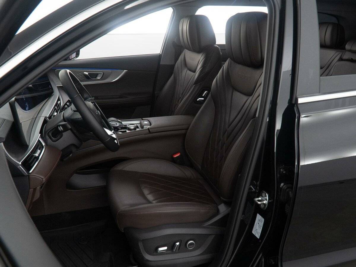 Chery Tiggo 8 Pro 2023 года с пробегом. Фото: #9