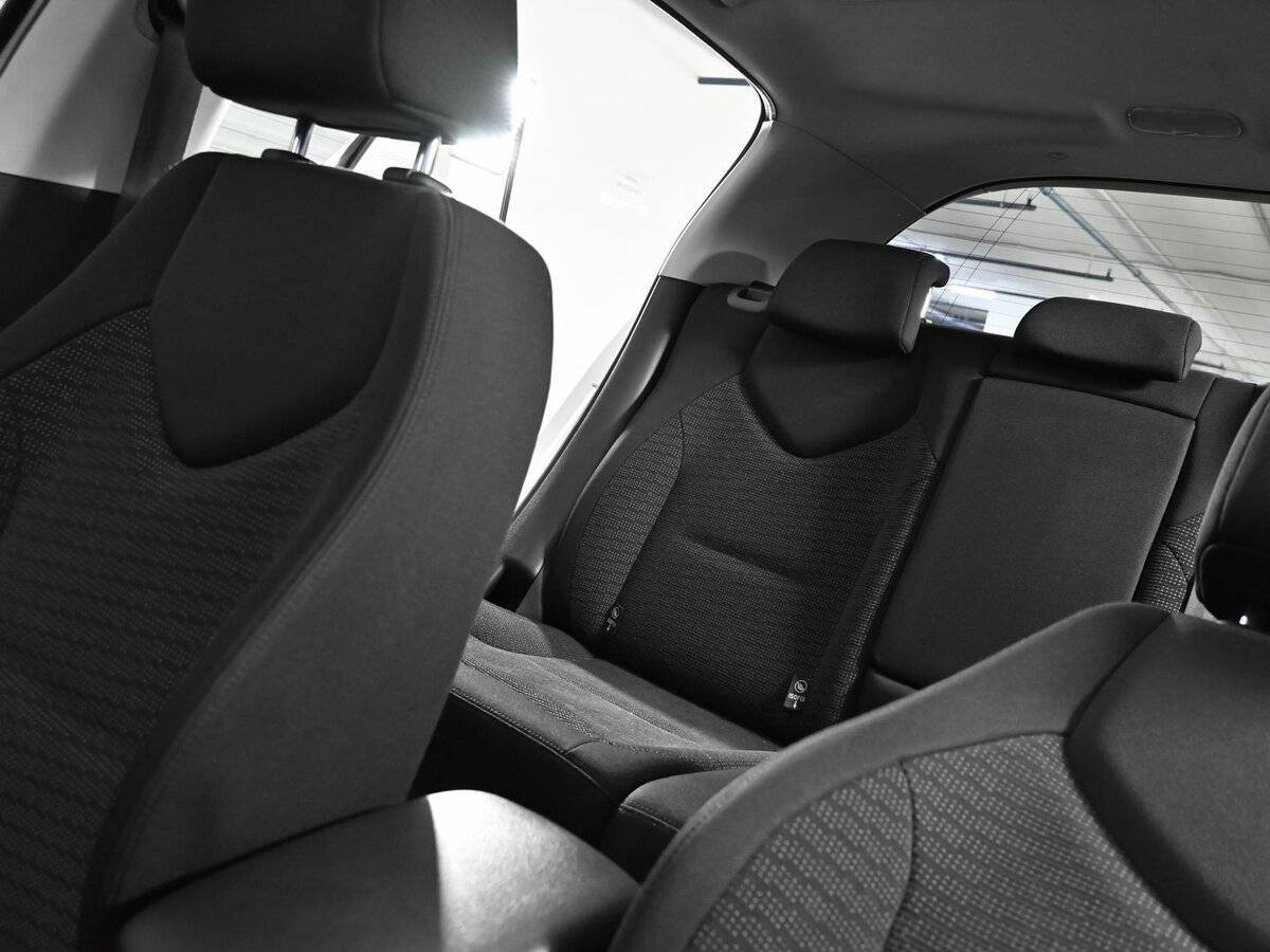 Peugeot 308 2012 года с пробегом. Фото: #14