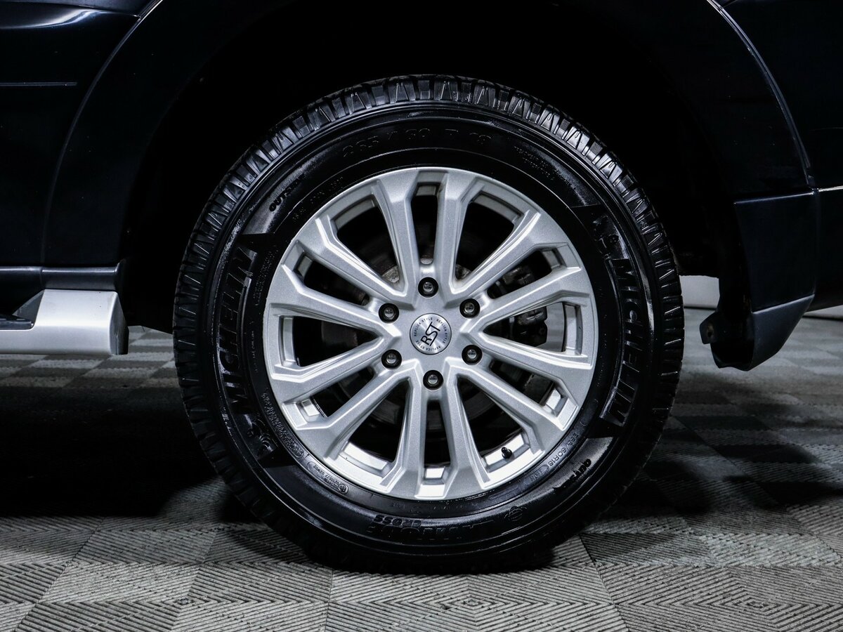 Mitsubishi Pajero 2012 года с пробегом. Фото: #11