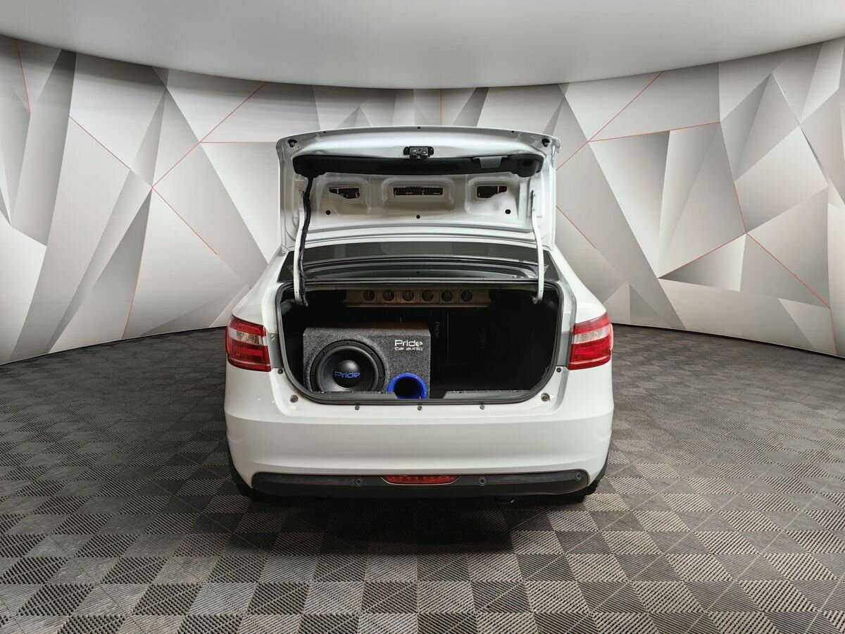 Lada (ВАЗ) Vesta 2018 года с пробегом. Фото: #14