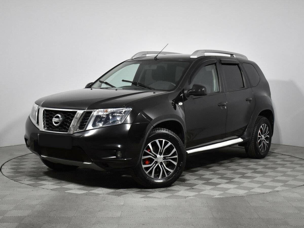 Nissan Terrano 2014 года с пробегом. Посмотреть фото