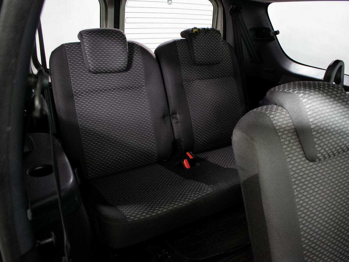 Lada (ВАЗ) Largus 2014 года с пробегом. Фото: #6