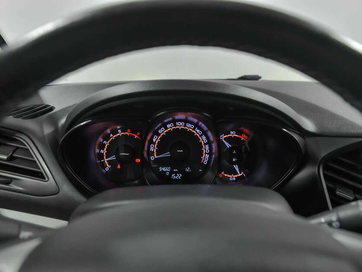 Lada (ВАЗ) Vesta 2020 года с пробегом. Фото: #6