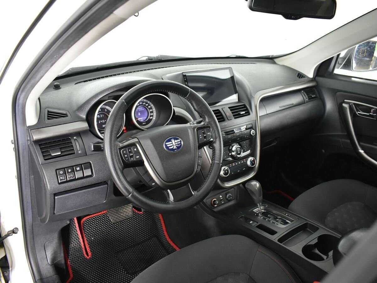 FAW Besturn X80 2017 года с пробегом. Фото: #8