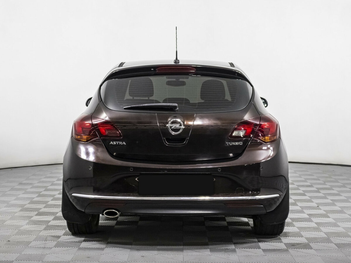 Opel Astra 2013 года с пробегом. Фото: #5