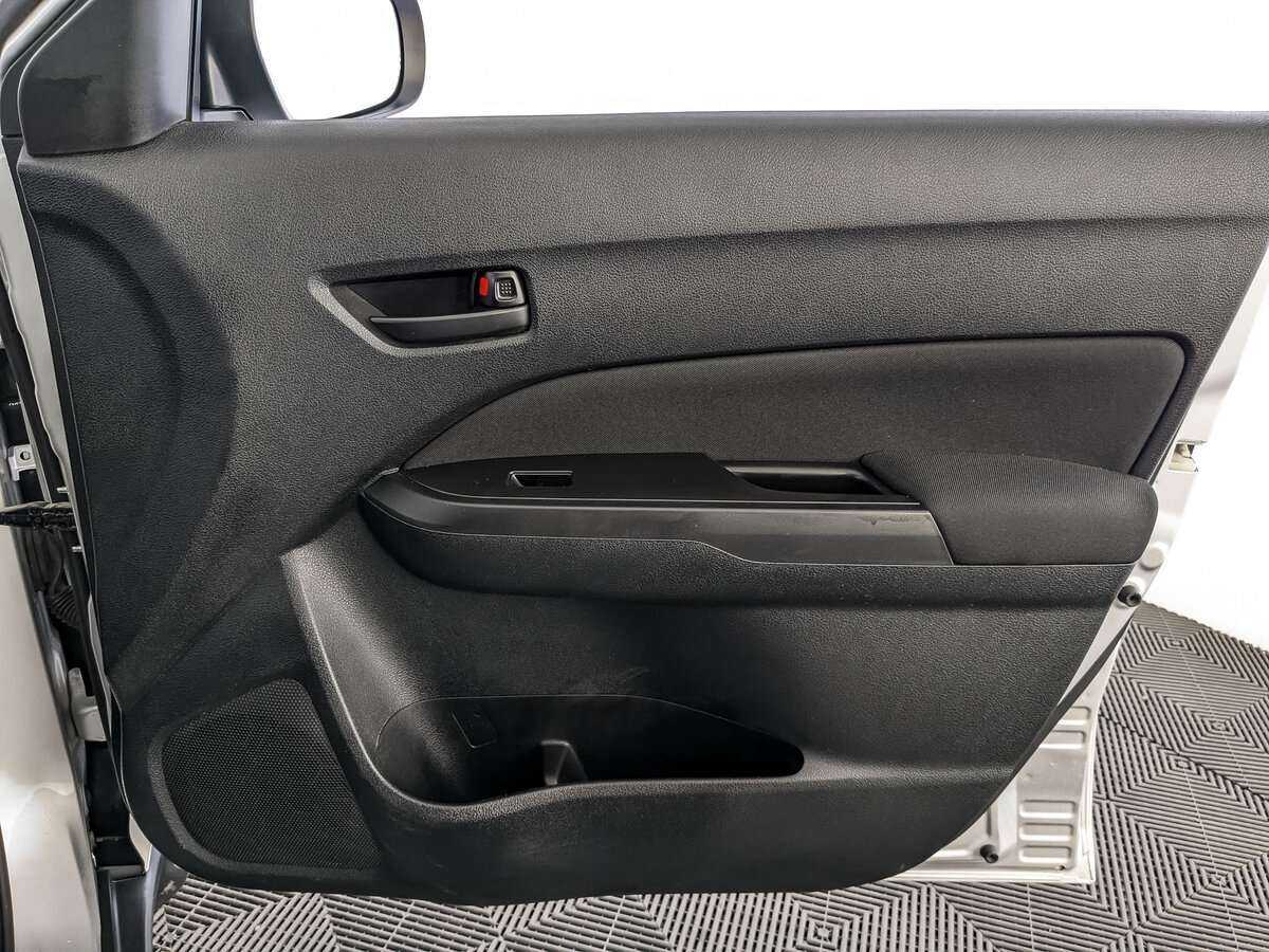 Suzuki Vitara 2019 года с пробегом. Фото: #24