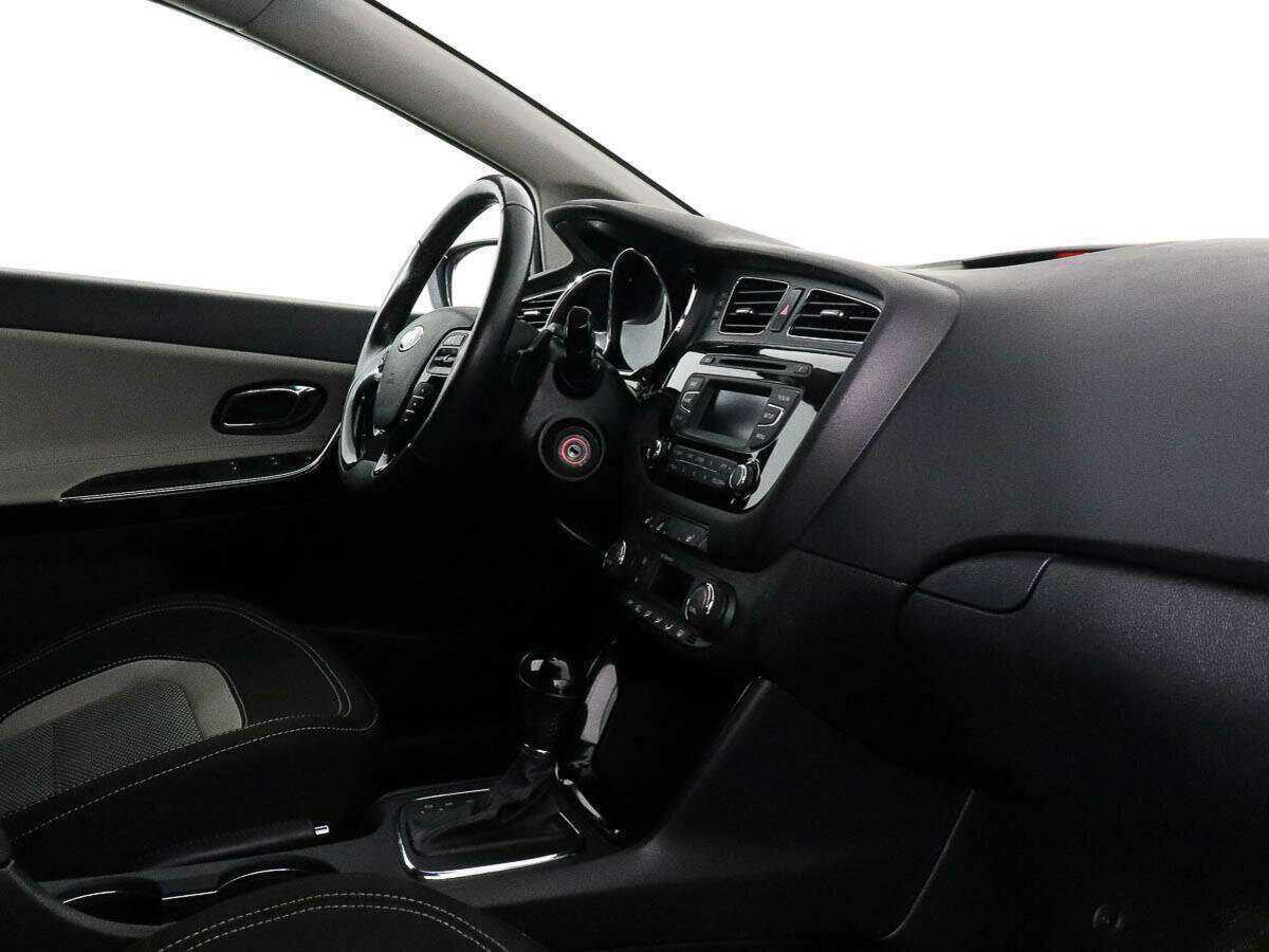 Kia Ceed 2015 года с пробегом. Фото: #6