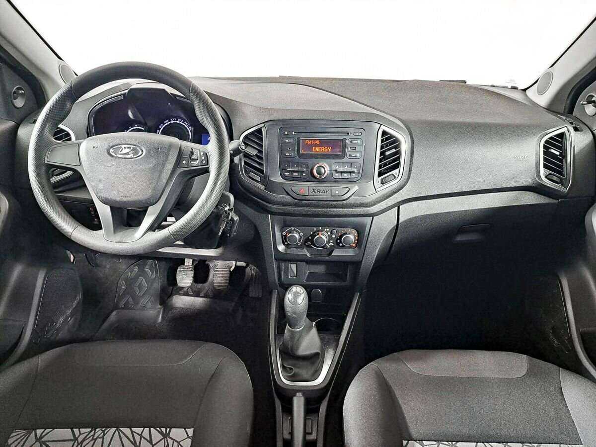 Lada (ВАЗ) XRAY 2016 года с пробегом. Фото: #11