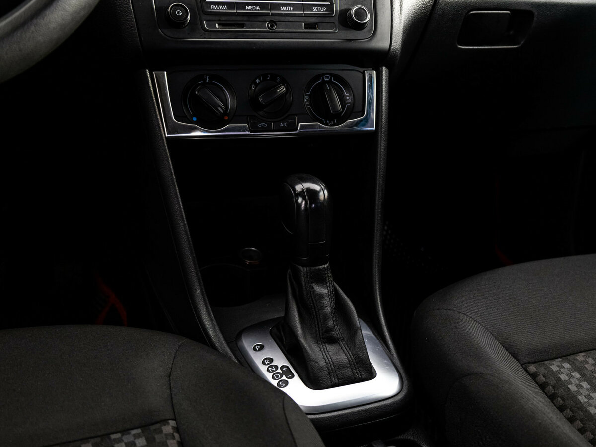 Volkswagen Polo 2016 года с пробегом. Фото: #9