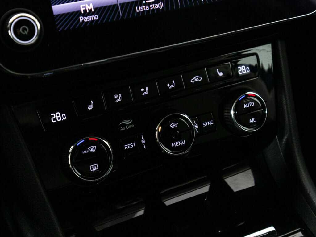 Skoda Superb 2018 года с пробегом. Фото: #16