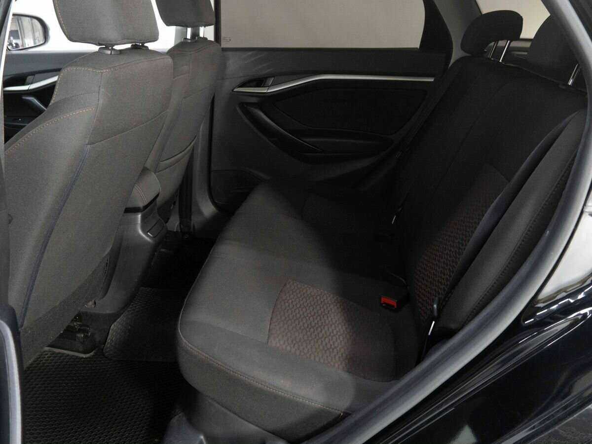 Lada (ВАЗ) Vesta 2020 года с пробегом. Фото: #8