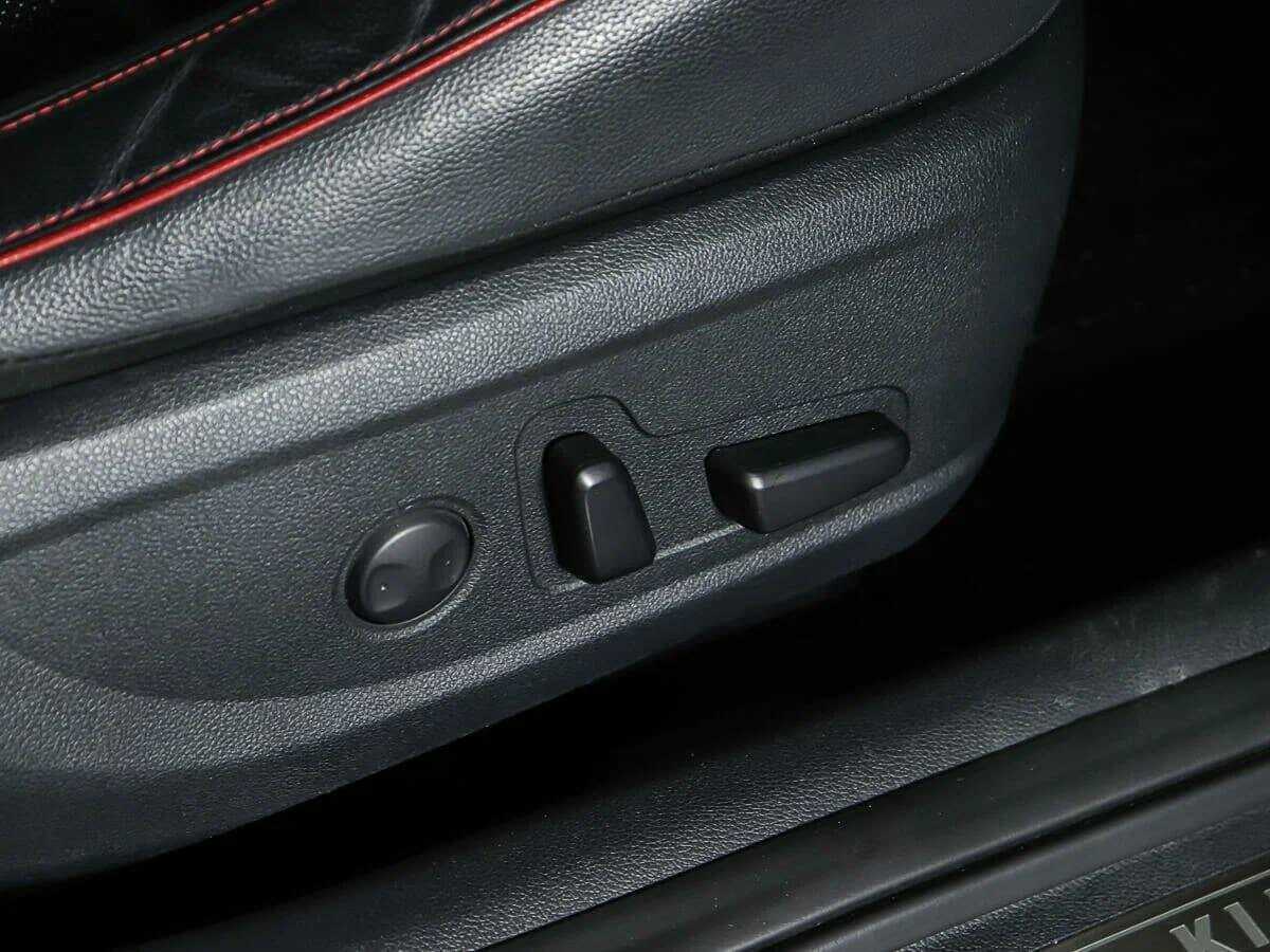 Kia Optima 2018 года с пробегом. Фото: #23