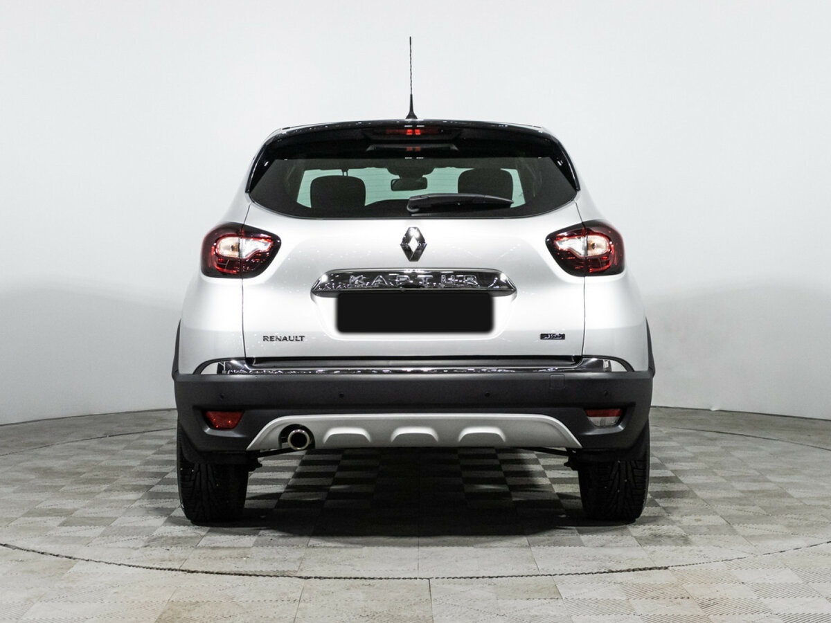 Renault Kaptur 2017 года с пробегом. Фото: #4