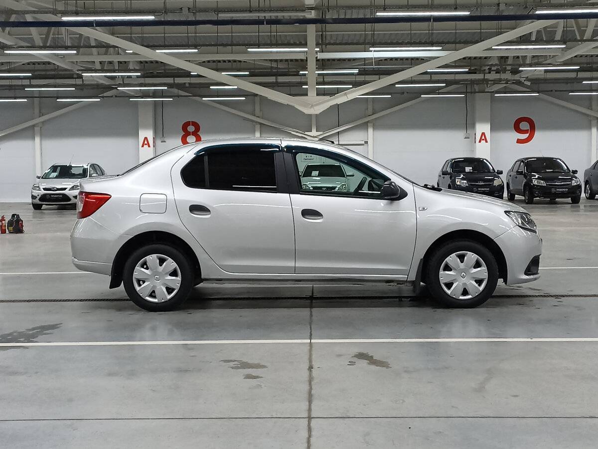 Renault Logan 2017 года с пробегом. Фото: #3