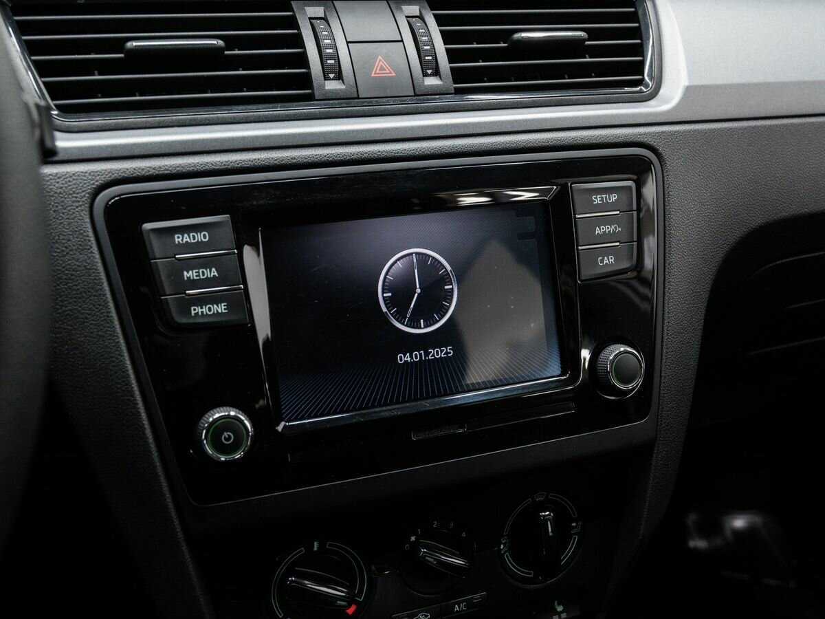 Skoda Rapid 2019 года с пробегом. Фото: #19