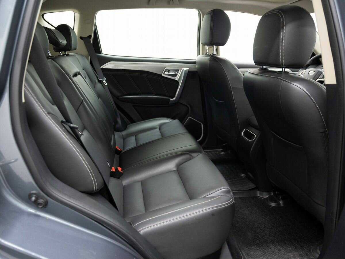 Geely Emgrand X7 2019 года с пробегом. Фото: #9