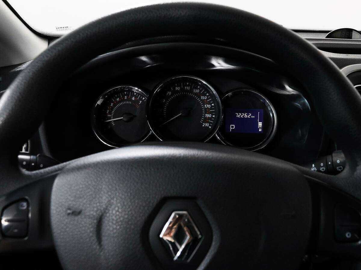 Renault Sandero 2018 года с пробегом. Фото: #12