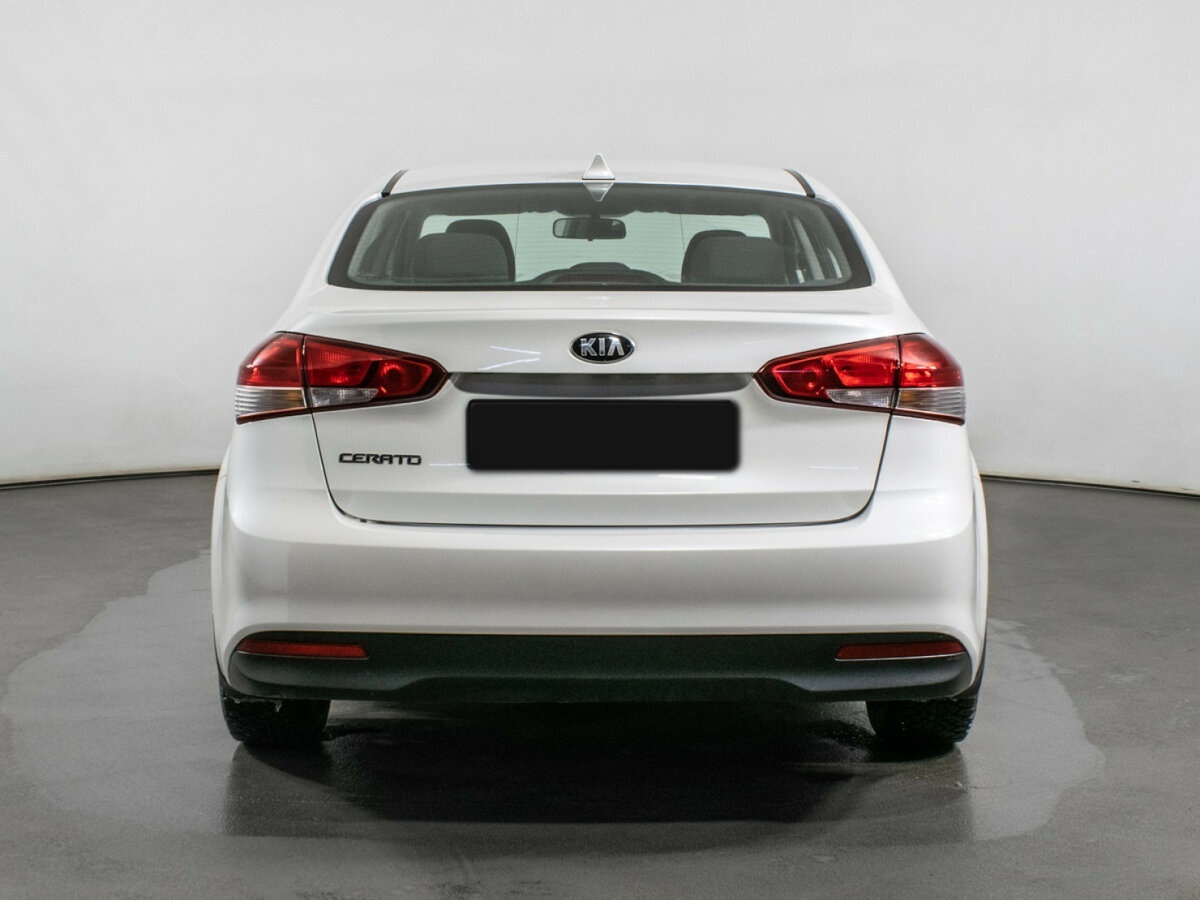 Kia Cerato 2019 года с пробегом. Фото: #5