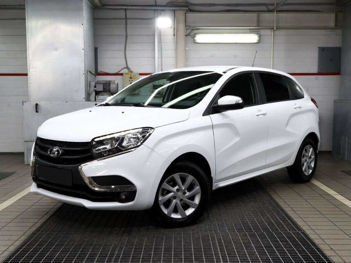 Lada (ВАЗ) XRAY 2018 года с пробегом. Посмотреть фото