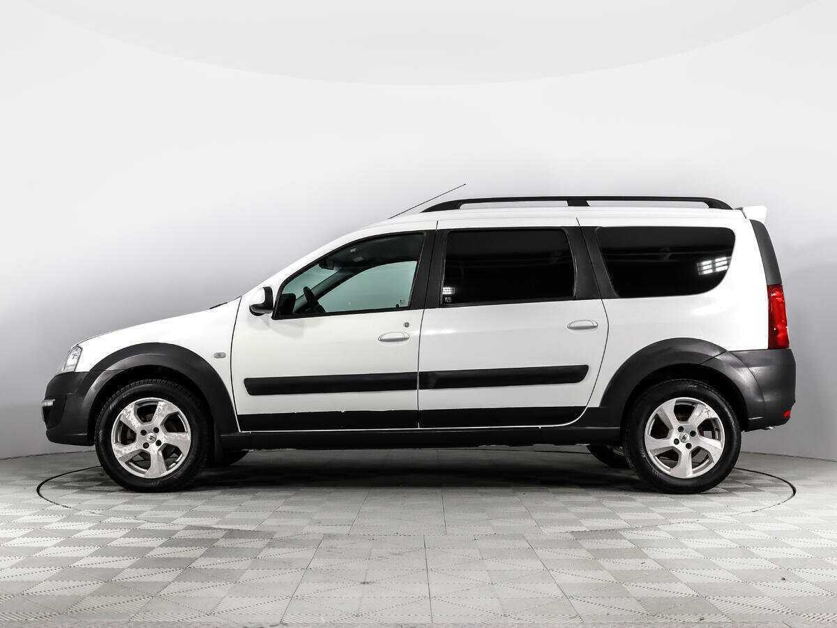 Lada (ВАЗ) Largus 2015 года с пробегом. Фото: #7