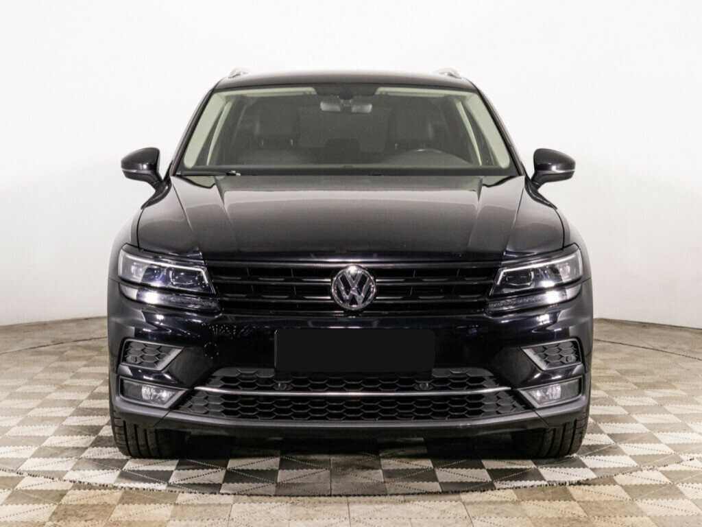 Volkswagen Tiguan 2018 года с пробегом. Фото: #1