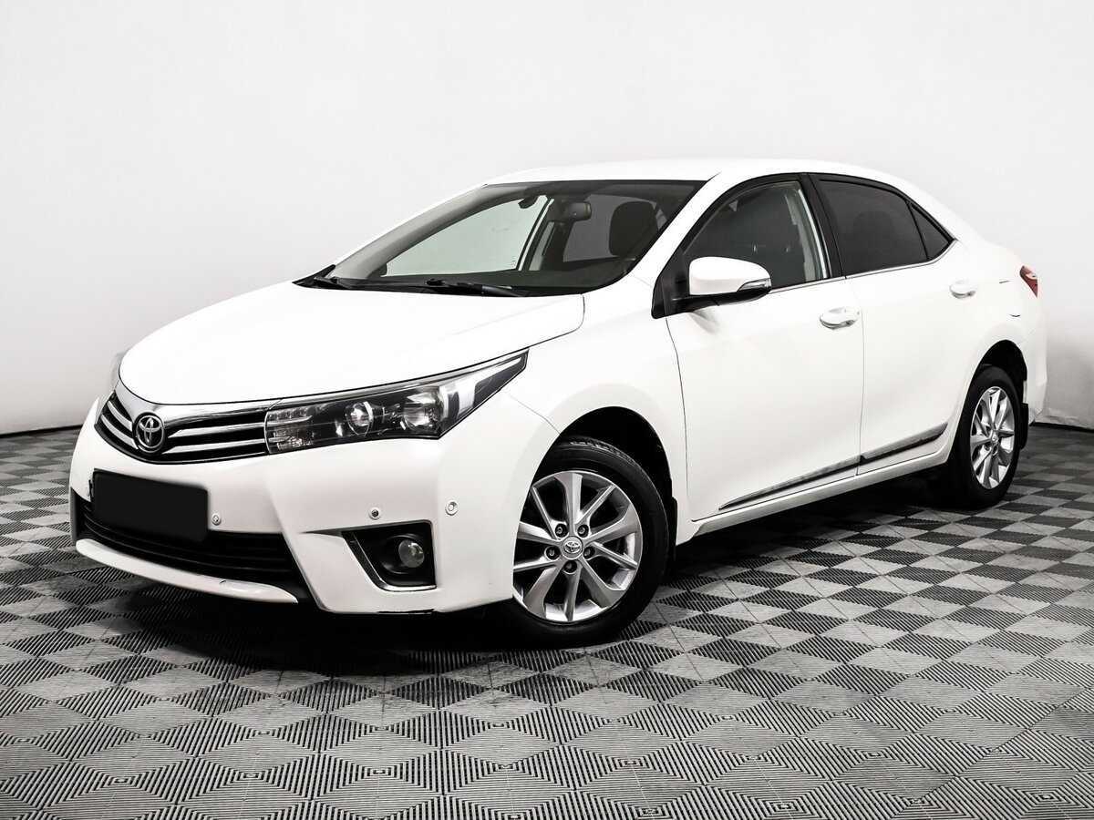 Toyota Corolla 2013 года с пробегом. Посмотреть фото
