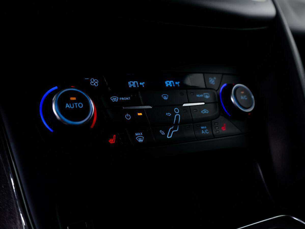 Ford Focus 2018 года с пробегом. Фото: #14