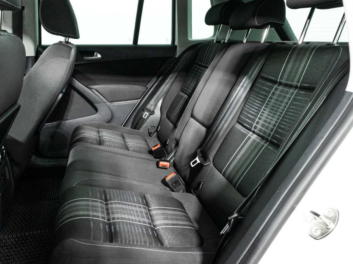 Volkswagen Tiguan 2015 года с пробегом. Фото: #9