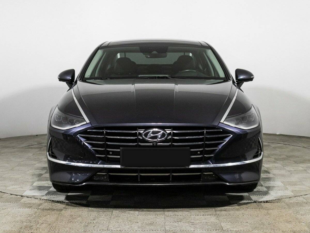Hyundai Sonata 2019 года с пробегом. Фото: #1