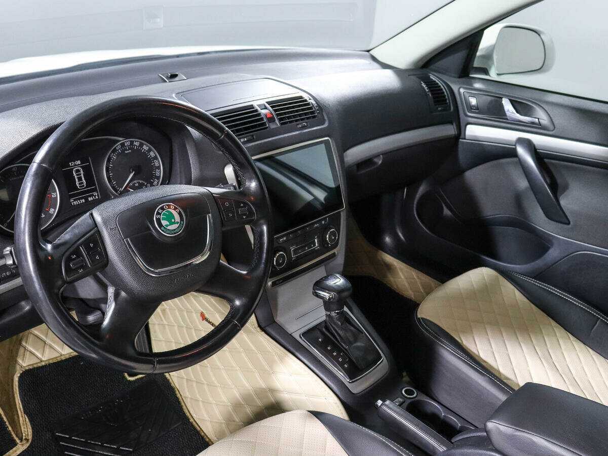 Skoda Octavia 2012 года с пробегом. Фото: #13